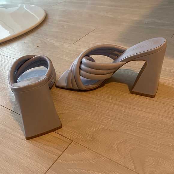 Abound Blue Sandal Heel in size 6.5 - Picture 5 of 7